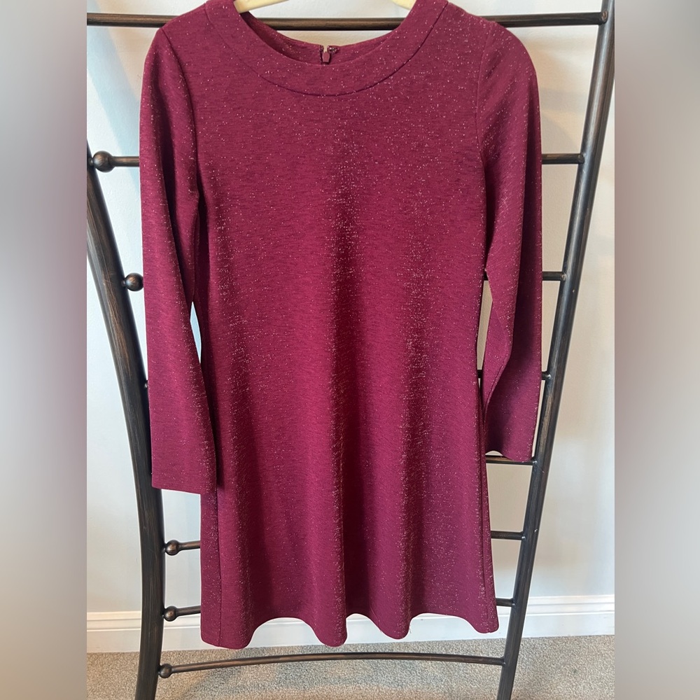 Chaps. Like new beautiful holiday dress size small. Burgundy with sparkle.